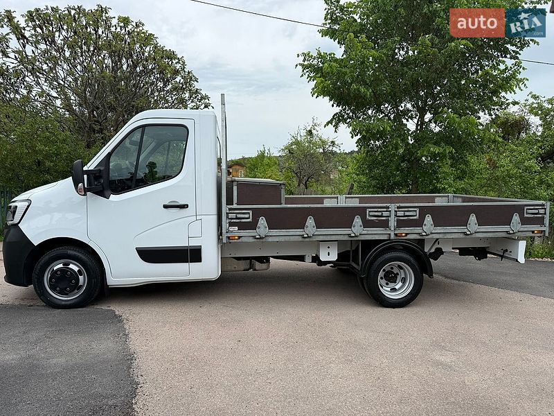 Renault Master 2020