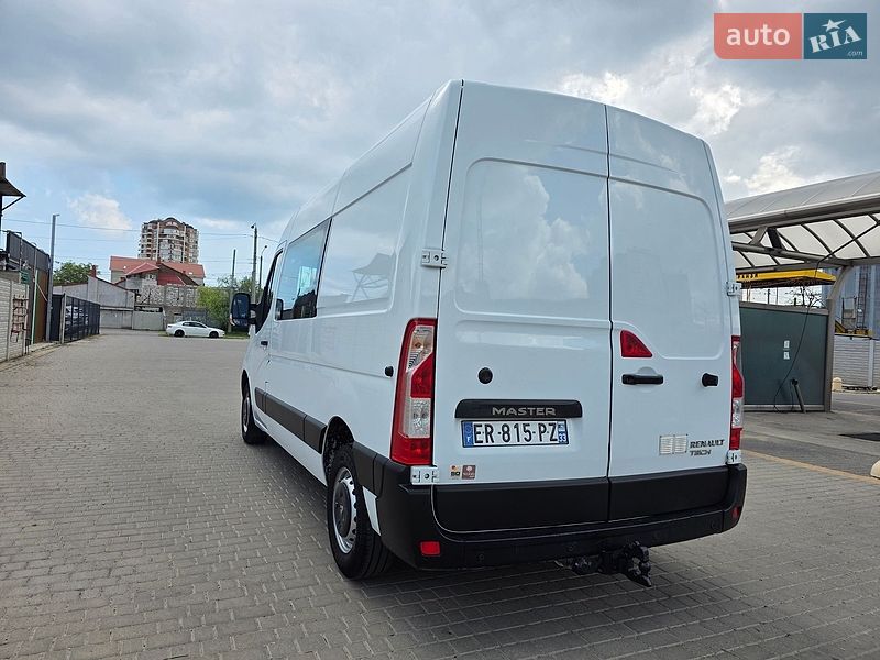 Грузопассажирский фургон Renault Master 2017 в Одессе