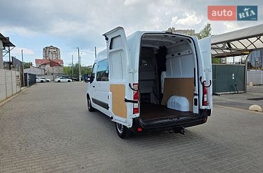 Грузопассажирский фургон Renault Master 2017 в Одессе