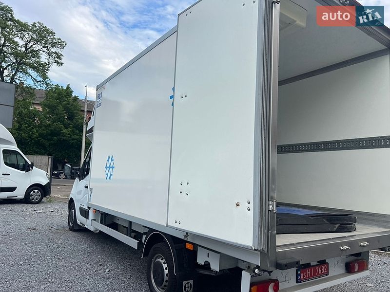 Другие грузовики Renault Master 2017 в Ровно