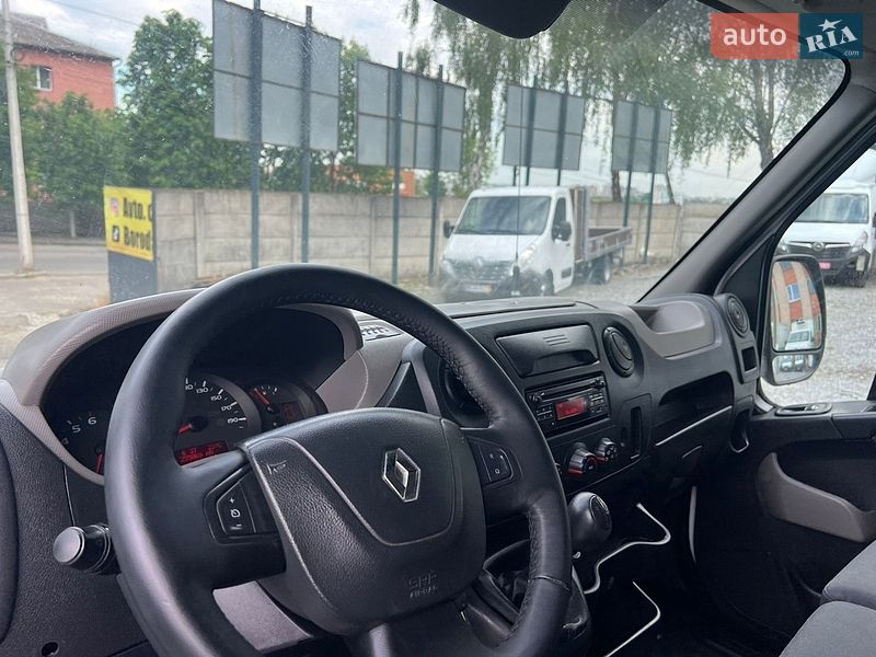 Другие грузовики Renault Master 2017 в Ровно
