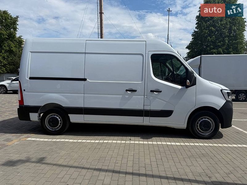 Грузовой фургон Renault Master 2022 в Луцке