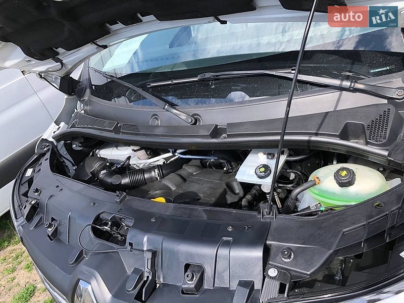 Грузовой фургон Renault Master 2022 в Луцке