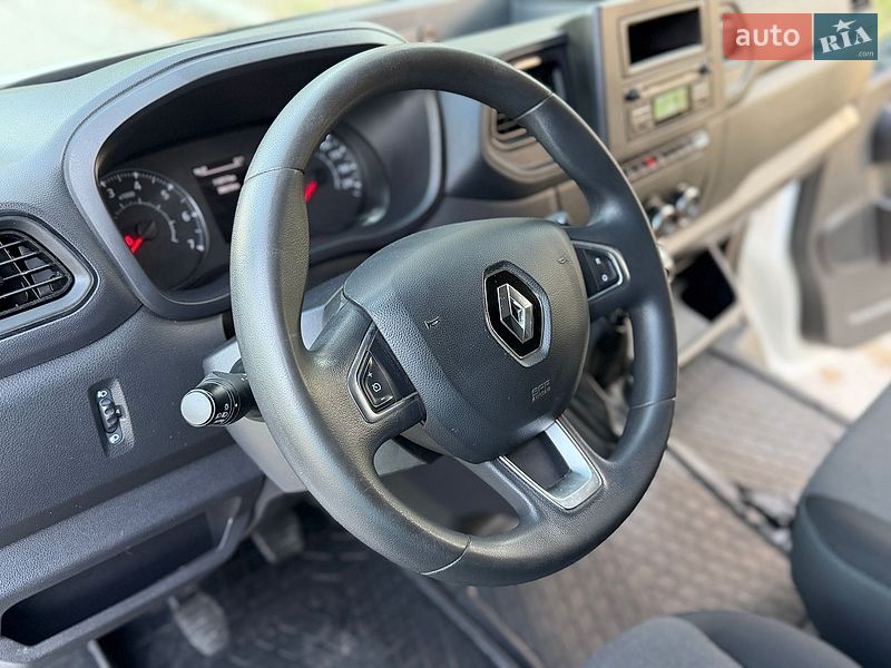 Вантажний фургон Renault Master 2020 в Києві