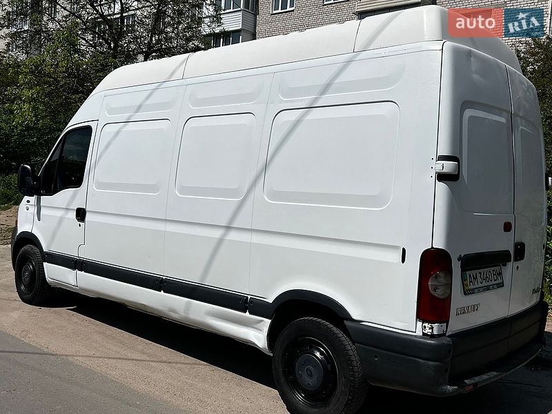 Микроавтобус грузовой (до 3,5т) Renault Master 2005 в Бердичеве