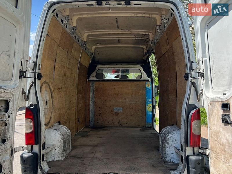 Микроавтобус грузовой (до 3,5т) Renault Master 2005 в Бердичеве