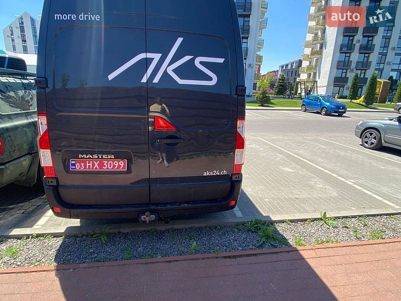 Грузовой фургон Renault Master 2024 в Киеве