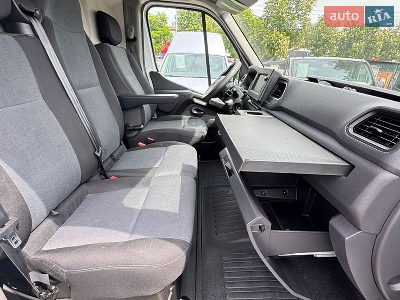 Грузовой фургон Renault Master 2021 в Киеве