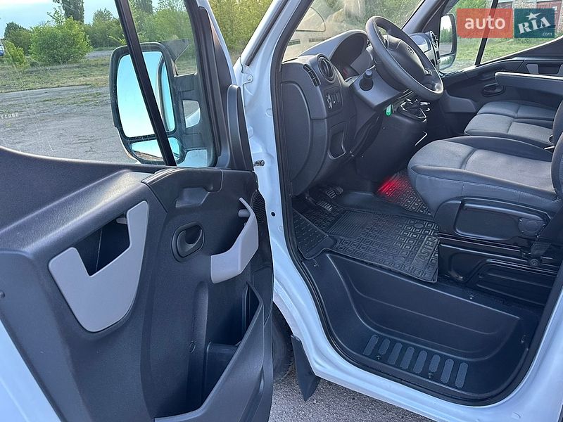 Грузовой фургон Renault Master 2017 в Дубно фото 13 Грузовой фургон Renault Master 2017 в Дубно