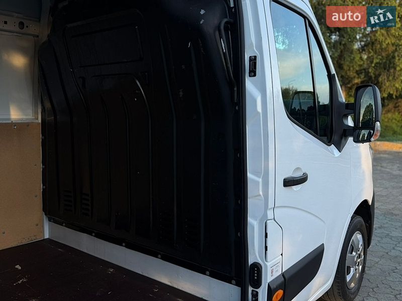 Грузовой фургон Renault Master 2020 в Дубно