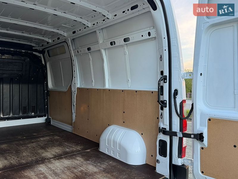 Грузовой фургон Renault Master 2020 в Дубно