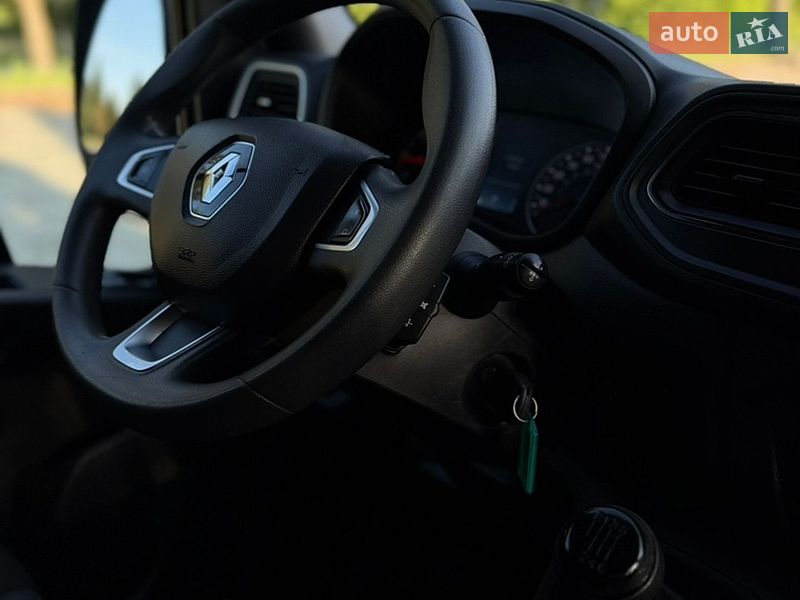 Грузовой фургон Renault Master 2022 в Дубно фото 30 Грузовой фургон Renault Master 2022 в Дубно