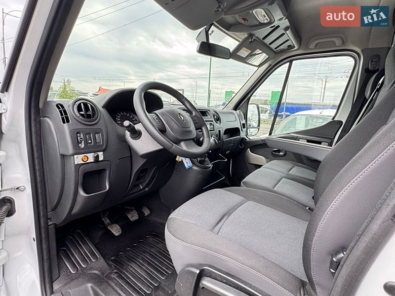 Грузопассажирский фургон Renault Master 2018 в Киеве фото 16 Грузопассажирский фургон Renault Master 2018 в Киеве