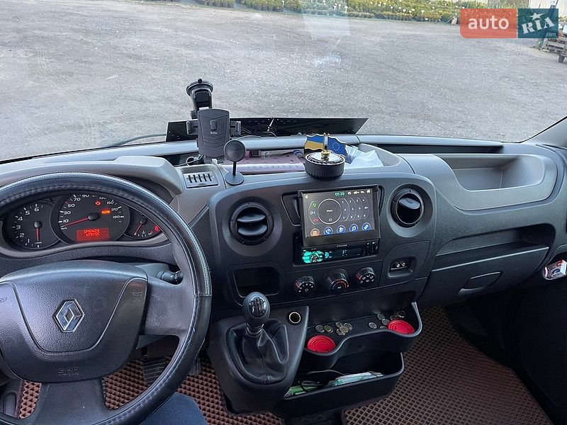 Грузопассажирский фургон Renault Master 2012 в Борщеве