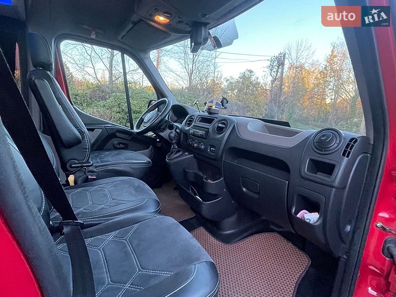 Грузопассажирский фургон Renault Master 2012 в Борщеве