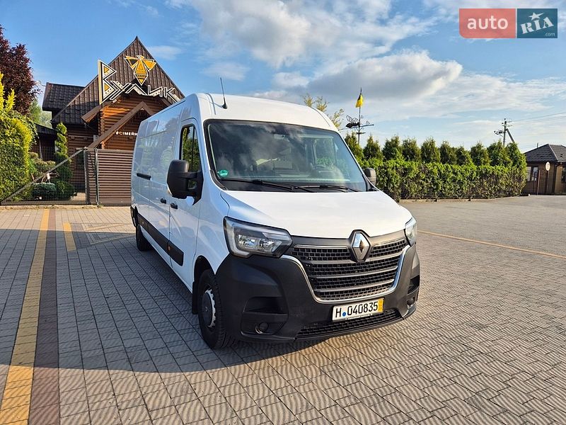 Грузовой фургон Renault Master 2020 в Стрые