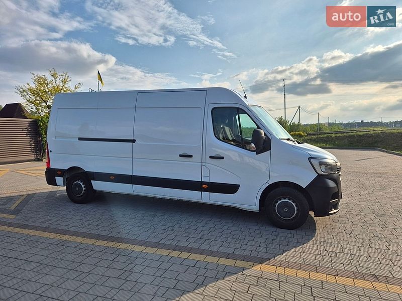Грузовой фургон Renault Master 2020 в Стрые