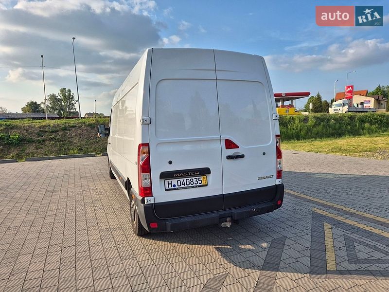 Грузовой фургон Renault Master 2020 в Стрые