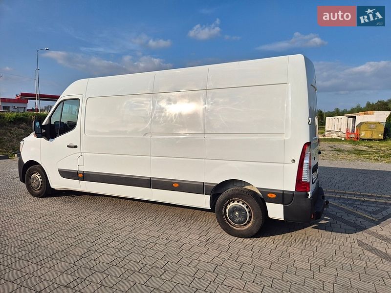Грузовой фургон Renault Master 2020 в Стрые