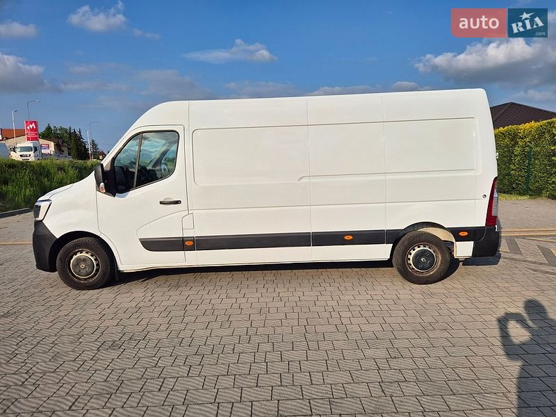 Грузовой фургон Renault Master 2020 в Стрые