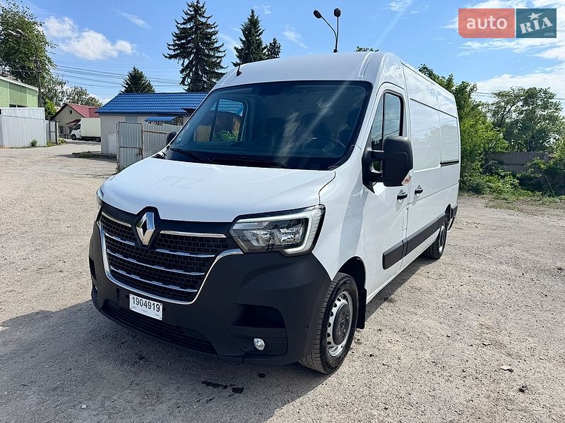 Вантажний фургон Renault Master 2022 в Тернополі