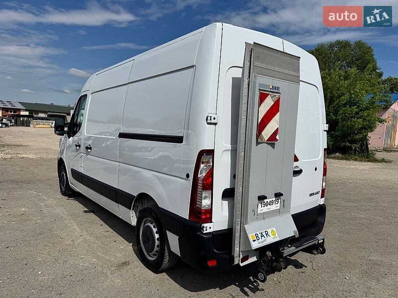 Вантажний фургон Renault Master 2022 в Тернополі