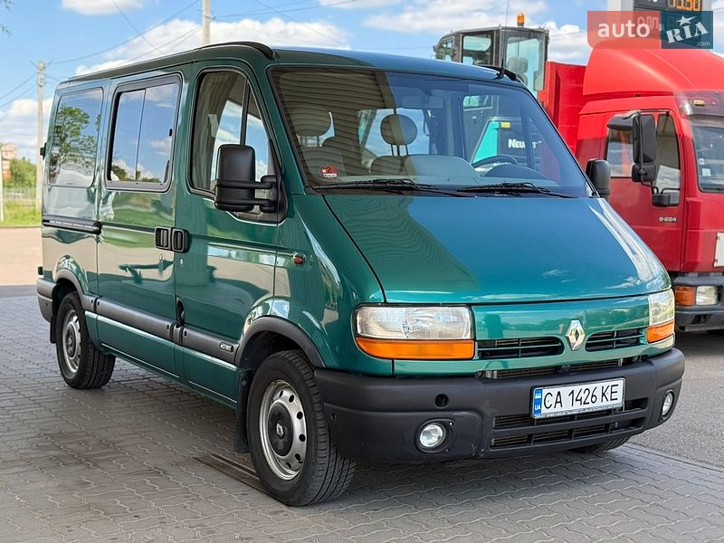Минивэн Renault Master 2001 в Мостиске