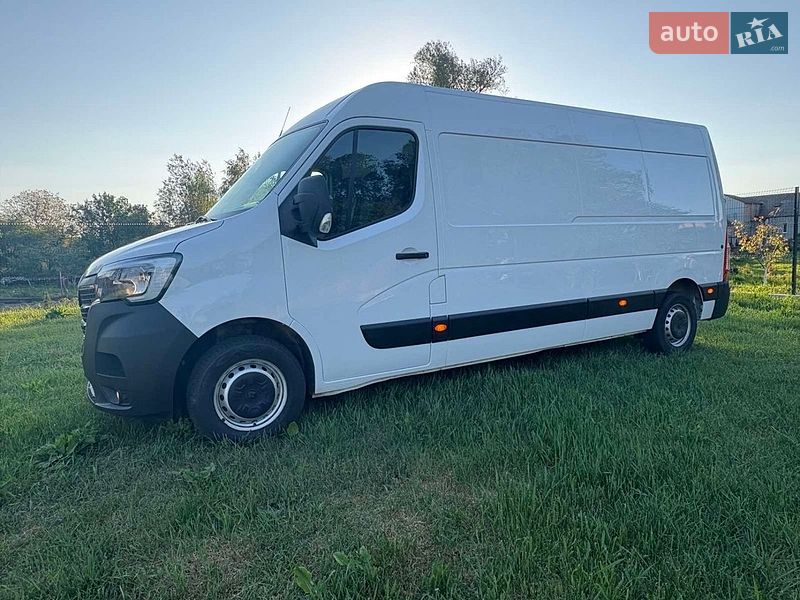 Грузовой фургон Renault Master 2022 в Радивилове