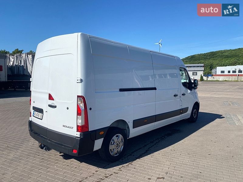 Грузовой фургон Renault Master 2016 в Мукачево