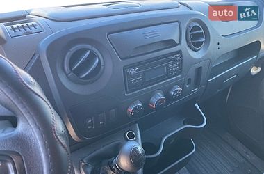 Грузовой фургон Renault Master 2016 в Мукачево
