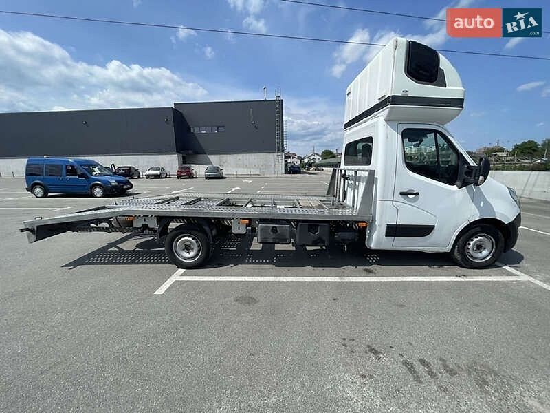 Автовоз Renault Master 2013 в Киеве
