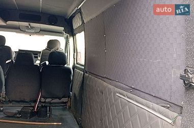 Мінівен Renault Master 2006 в Володимирі