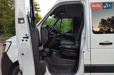 Вантажний фургон Renault Master 2021 в Бердичеві