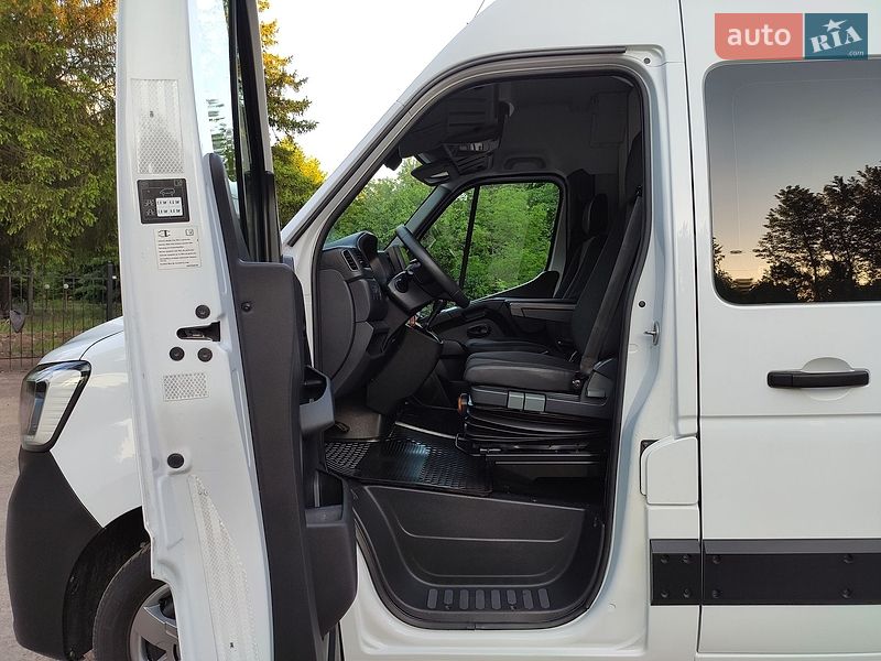 Вантажний фургон Renault Master 2021 в Бердичеві