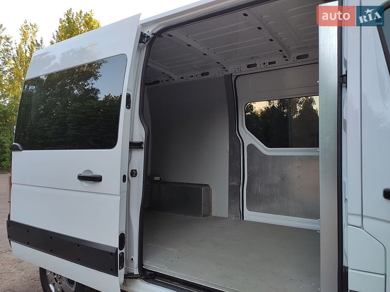 Вантажний фургон Renault Master 2021 в Бердичеві
