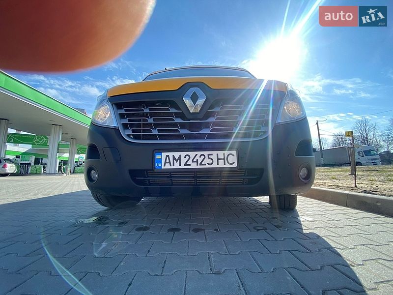 Мінівен Renault Master 2016 в Житомирі