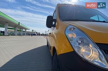 Мінівен Renault Master 2016 в Житомирі