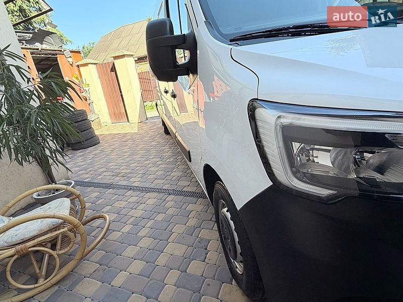 Грузовой фургон Renault Master 2021 в Киеве
