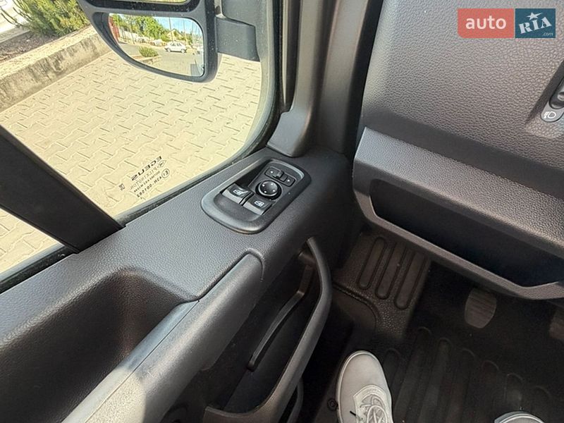 Вантажний фургон Renault Master 2022 в Луцьку
