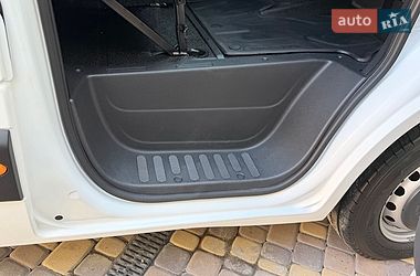 Грузовой фургон Renault Master 2021 в Киеве