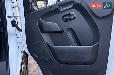 Вантажний фургон Renault Master 2022 в Києві