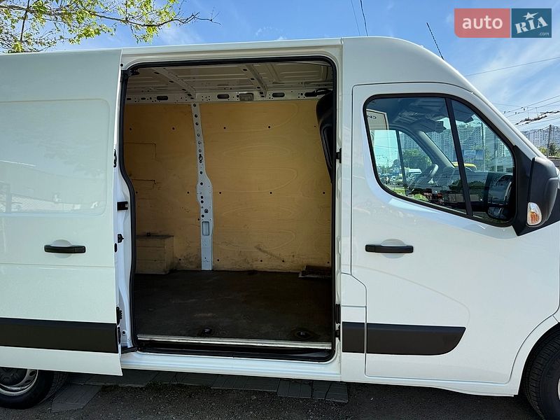 Вантажний фургон Renault Master 2021 в Одесі