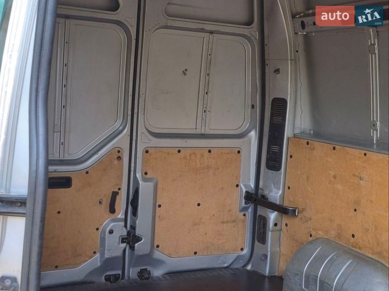 Грузовой фургон Renault Master 2016 в Золотоноше