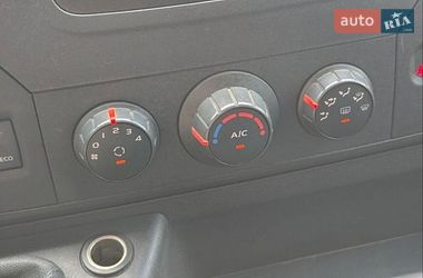 Грузовой фургон Renault Master 2016 в Золотоноше