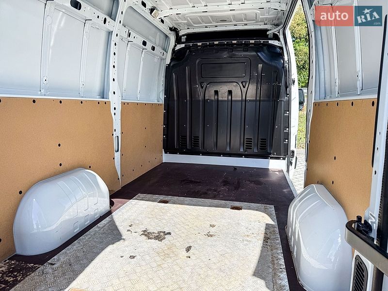 Грузовой фургон Renault Master 2021 в Ровно