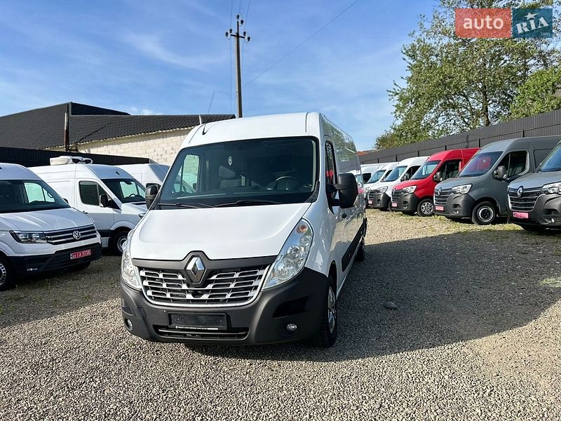 Вантажний фургон Renault Master 2018 в Хусті