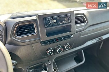 Вантажний фургон Renault Master 2022 в Хусті