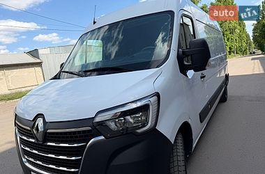 Вантажний фургон Renault Master 2021 в Рівному