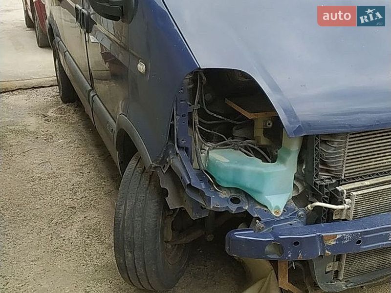 Мінівен Renault Master 2004 в Києві