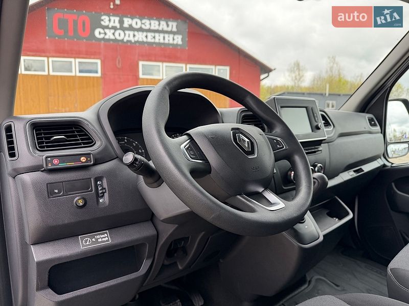 Вантажопасажирський фургон Renault Master 2021 в Млиніві
